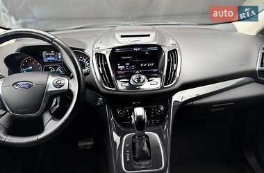Внедорожник / Кроссовер Ford Escape 2013 в 