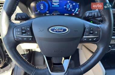 Внедорожник / Кроссовер Ford Escape 2020 в 