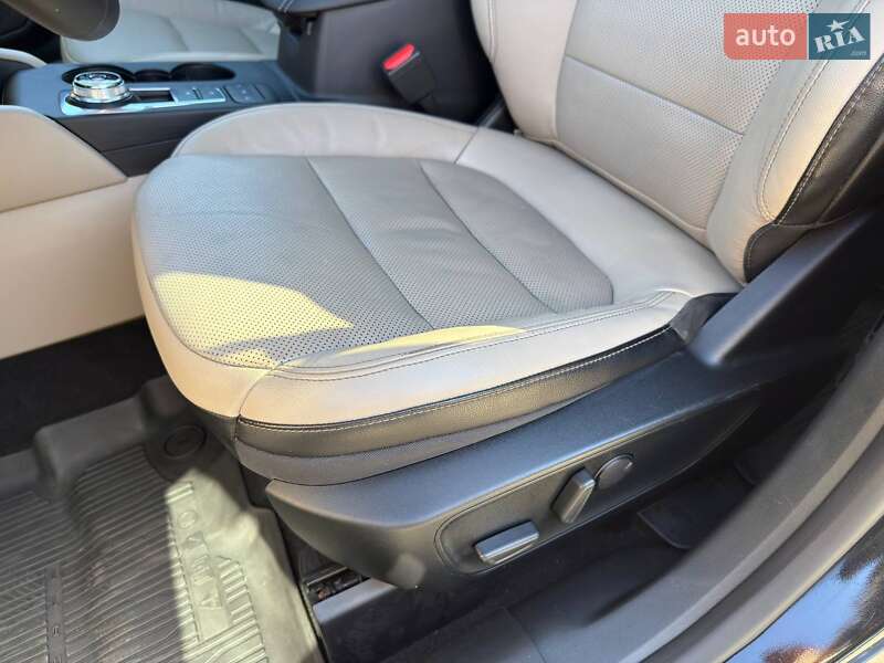 Внедорожник / Кроссовер Ford Escape 2020 в Киеве фото 25 Внедорожник / Кроссовер Ford Escape 2020 в Киеве