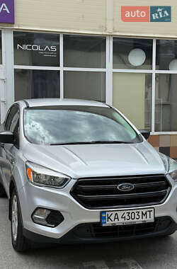 Позашляховик / Кросовер Ford Escape 2017 в Києві