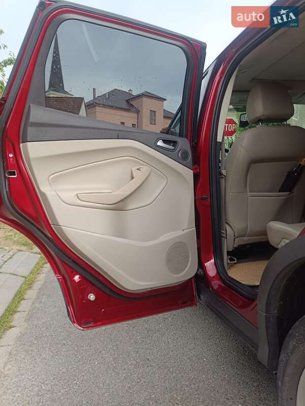 Внедорожник / Кроссовер Ford Escape 2013 в Львове