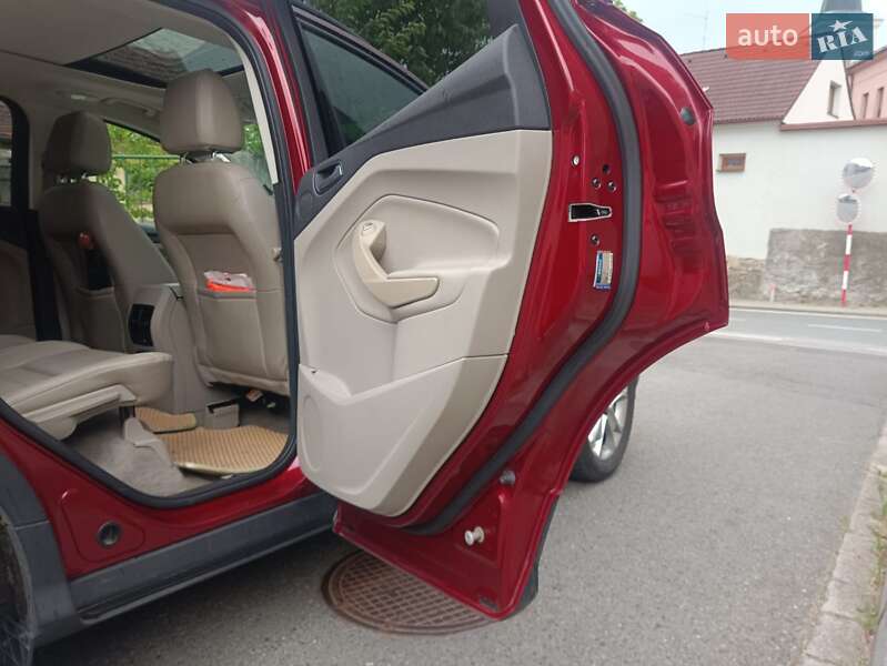 Внедорожник / Кроссовер Ford Escape 2013 в Львове