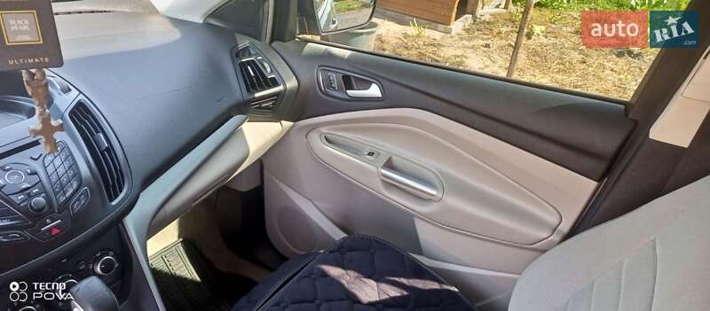 Внедорожник / Кроссовер Ford Escape 2014 в Горохове