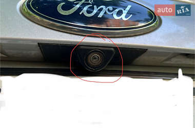 Внедорожник / Кроссовер Ford Escape 2015 в 