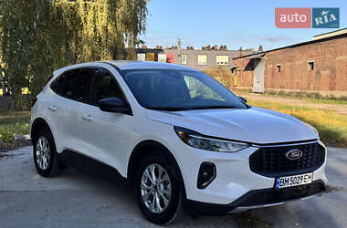 Внедорожник / Кроссовер Ford Escape 2023 в 