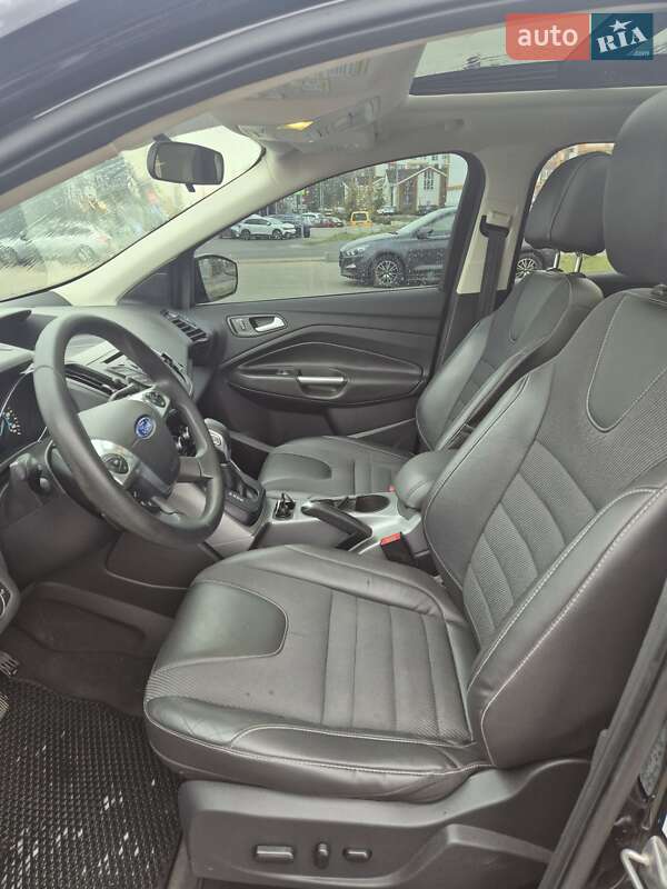 Позашляховик / Кросовер Ford Escape 2016 в Києві