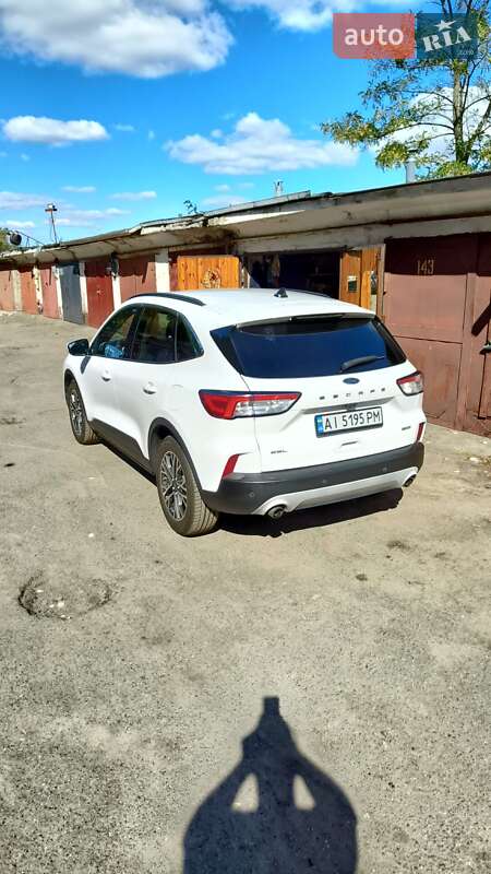 Позашляховик / Кросовер Ford Escape 2020 в Києві