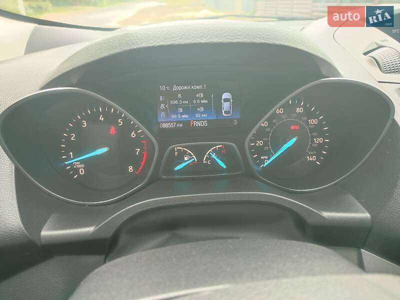 Внедорожник / Кроссовер Ford Escape 2017 в Львове