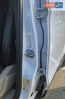 Внедорожник / Кроссовер Ford Escape 2014 в 