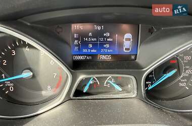 Внедорожник / Кроссовер Ford Escape 2017 в 