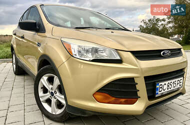 Внедорожник / Кроссовер Ford Escape 2014 в 