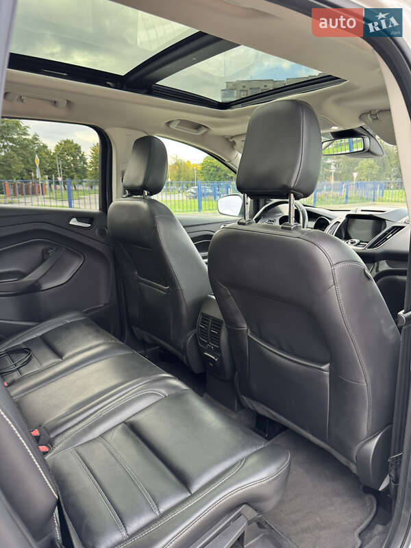Внедорожник / Кроссовер Ford Escape 2019 в Шептицькому