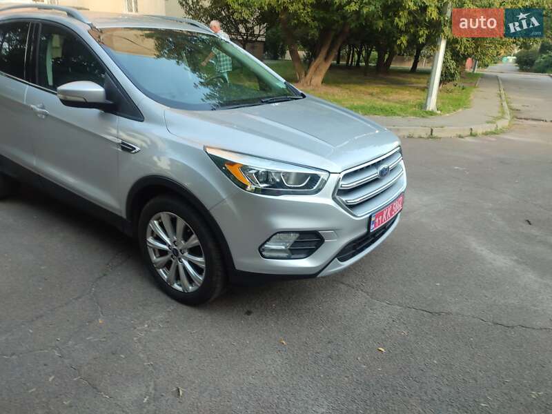 Внедорожник / Кроссовер Ford Escape 2016 в Киеве фото 2 Внедорожник / Кроссовер Ford Escape 2016 в Киеве