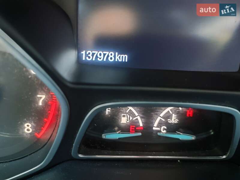 Внедорожник / Кроссовер Ford Escape 2016 в Киеве фото 8 Внедорожник / Кроссовер Ford Escape 2016 в Киеве