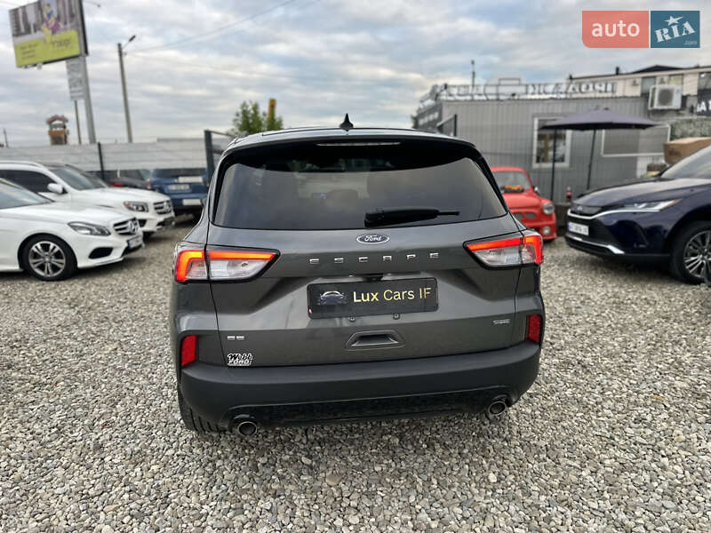 Внедорожник / Кроссовер Ford Escape 2021 в Ивано-Франковске