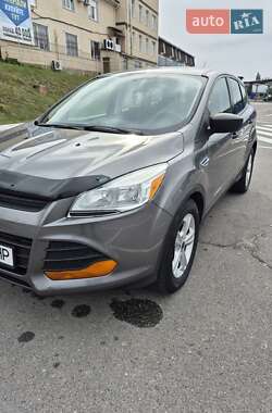 Внедорожник / Кроссовер Ford Escape 2014 в 