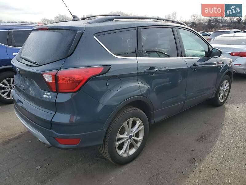 Позашляховик / Кросовер Ford Escape 2019 в Львові