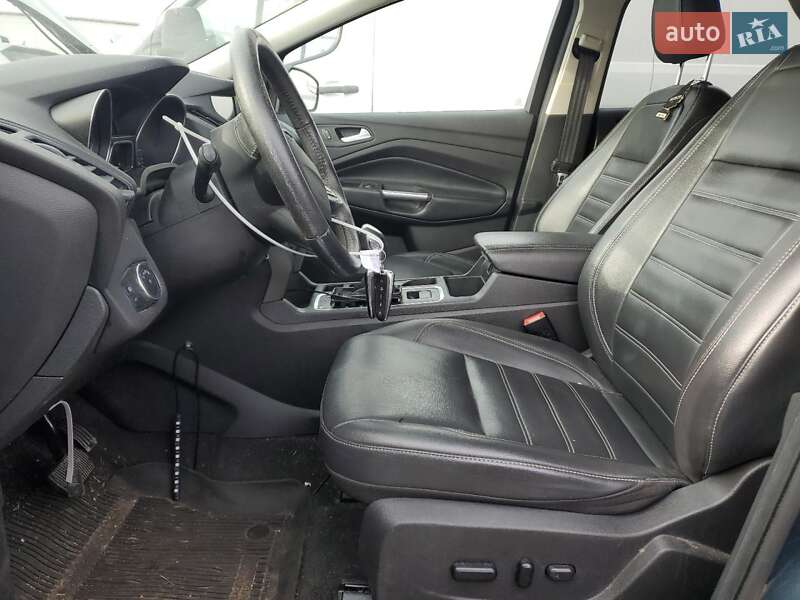 Позашляховик / Кросовер Ford Escape 2019 в Львові