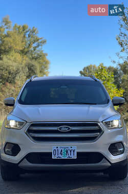 Ford Escape 2017