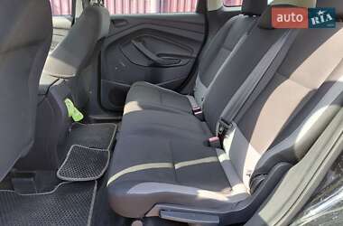 Внедорожник / Кроссовер Ford Escape 2013 в 