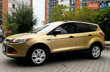 Внедорожник / Кроссовер Ford Escape 2014 в 
