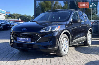 Внедорожник / Кроссовер Ford Escape 2022 в 