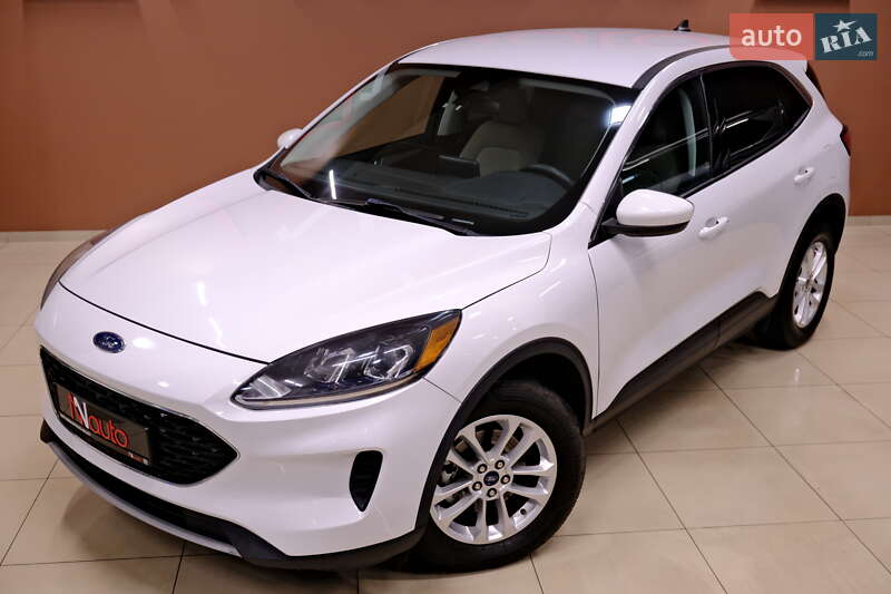 Внедорожник / Кроссовер Ford Escape 2021 в Одессе