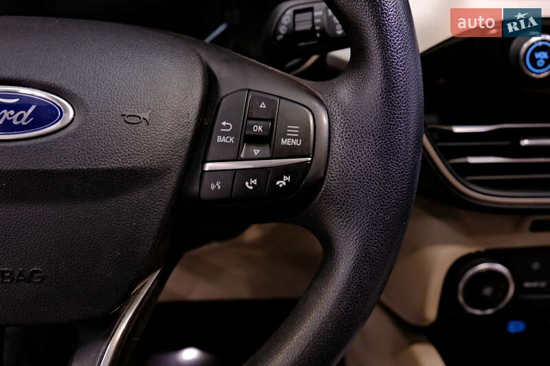 Внедорожник / Кроссовер Ford Escape 2021 в Одессе