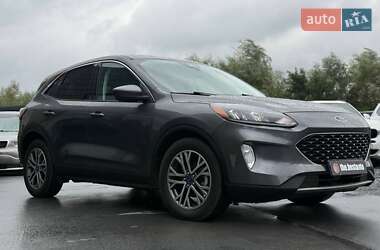 Внедорожник / Кроссовер Ford Escape 2021 в 