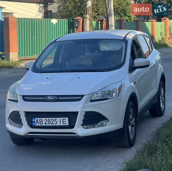 Внедорожник / Кроссовер Ford Escape 2015 в Виннице