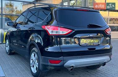 Внедорожник / Кроссовер Ford Escape 2014 в 