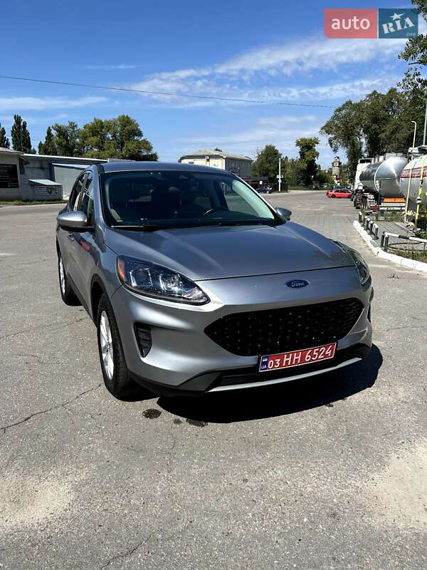 Внедорожник / Кроссовер Ford Escape 2021 в Кременчуге