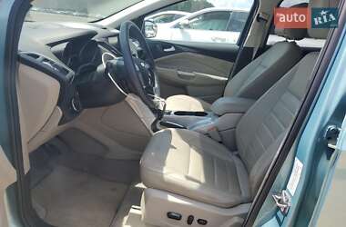 Внедорожник / Кроссовер Ford Escape 2013 в 