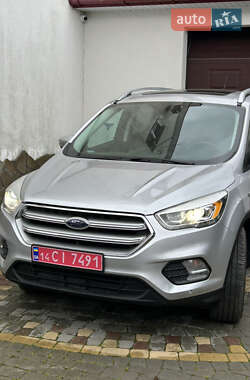 Ford Escape 2017