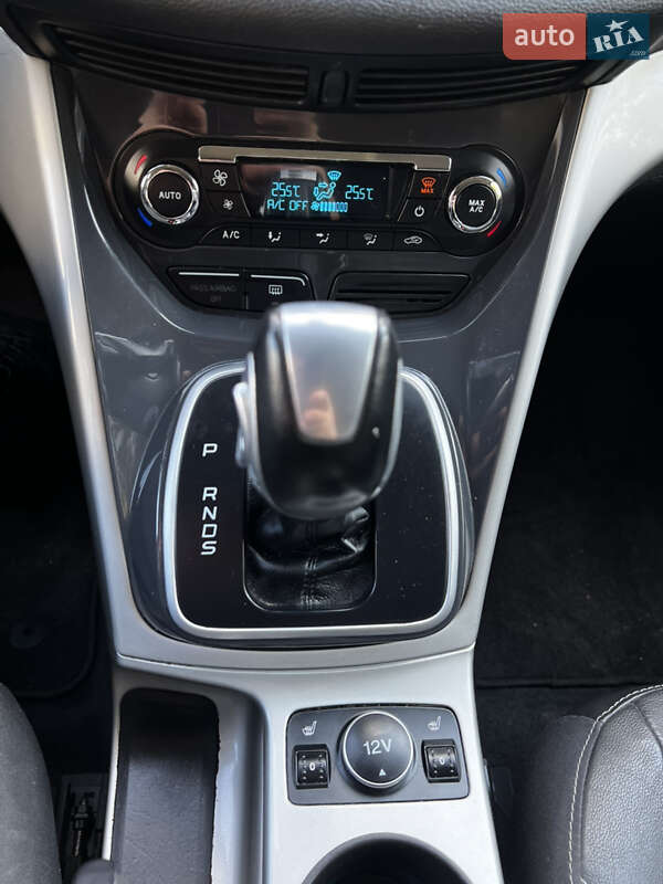 Внедорожник / Кроссовер Ford Escape 2012 в Кременчуге