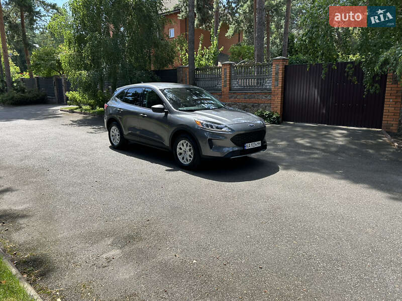 Внедорожник / Кроссовер Ford Escape 2022 в Киеве