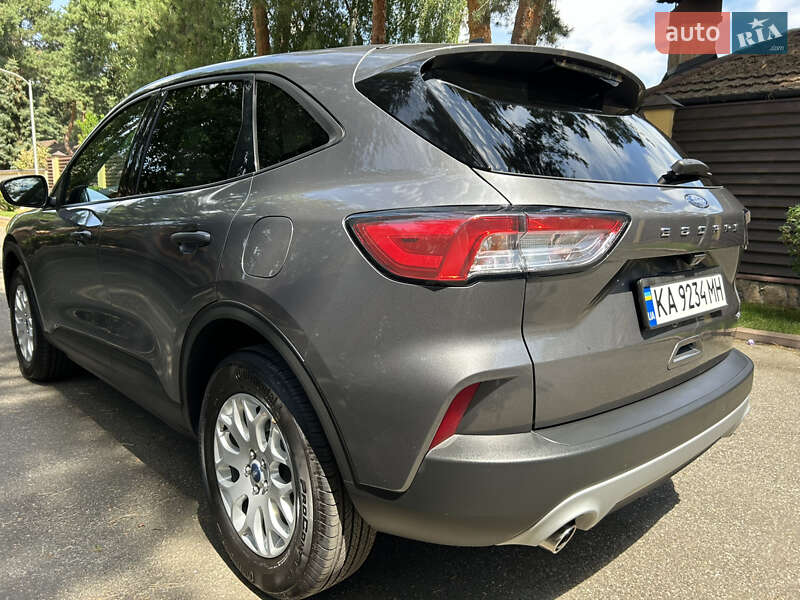 Внедорожник / Кроссовер Ford Escape 2022 в Киеве