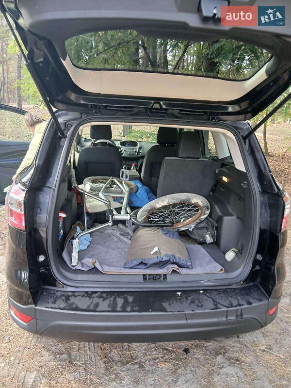 Позашляховик / Кросовер Ford Escape 2017 в Дніпрі фото 7 Позашляховик / Кросовер Ford Escape 2017 в Дніпрі