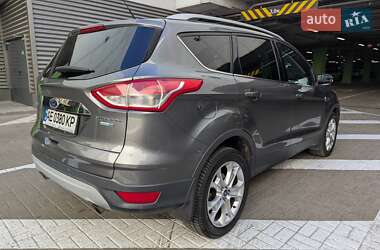 Позашляховик / Кросовер Ford Escape 2014 в 