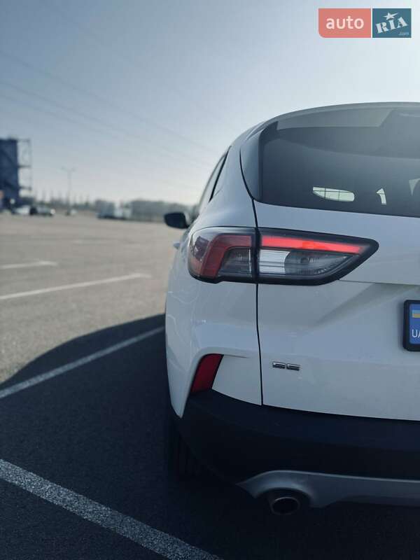 Внедорожник / Кроссовер Ford Escape 2020 в Дубно