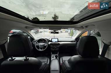Внедорожник / Кроссовер Ford Escape 2022 в 