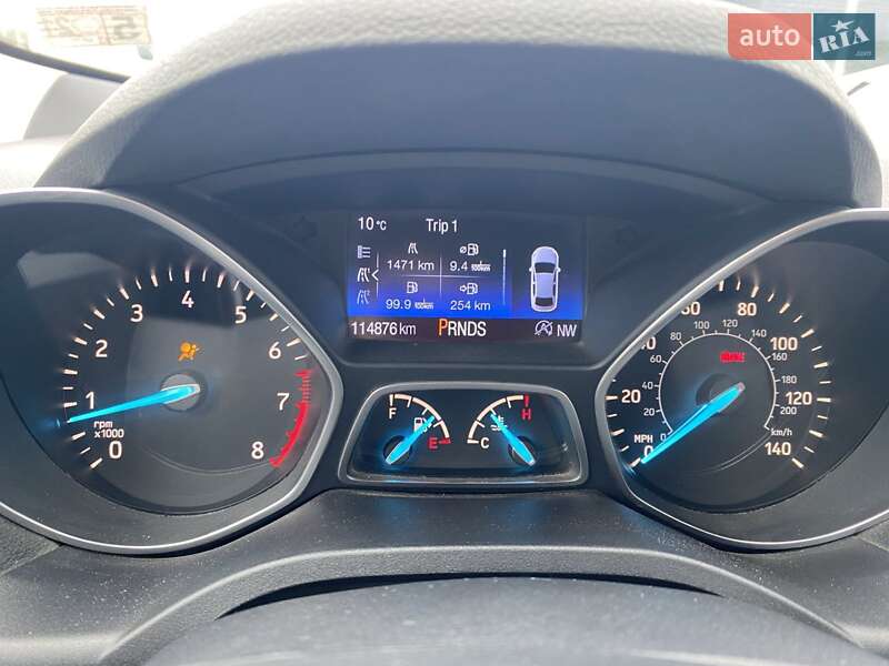 Внедорожник / Кроссовер Ford Escape 2016 в Киеве