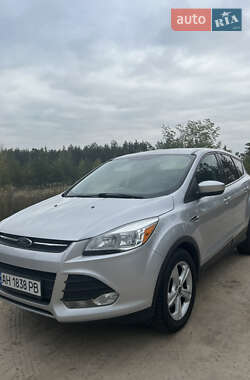 Позашляховик / Кросовер Ford Escape 2015 в Ірпені