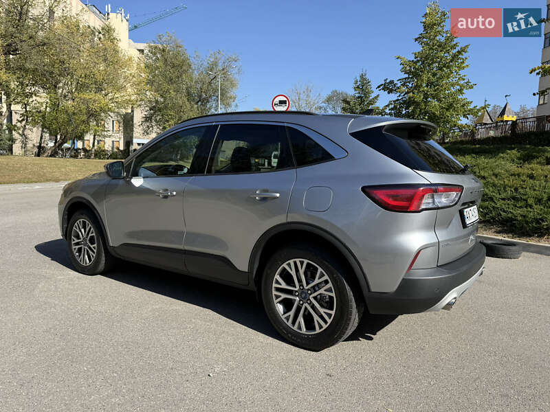 Внедорожник / Кроссовер Ford Escape 2021 в Харькове