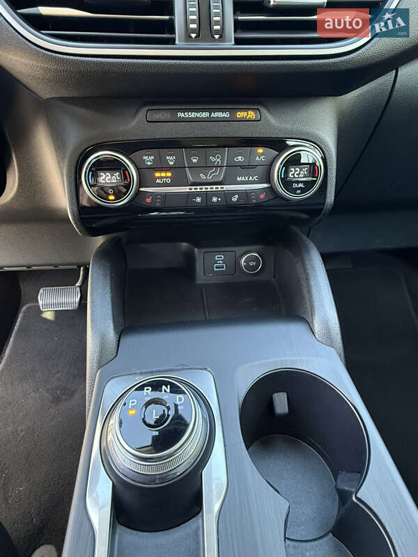 Внедорожник / Кроссовер Ford Escape 2021 в Харькове