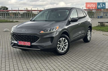 Позашляховик / Кросовер Ford Escape 2021 в 