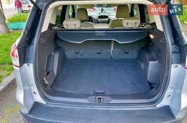 Внедорожник / Кроссовер Ford Escape 2015 в 