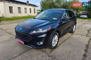 Позашляховик / Кросовер Ford Escape 2021 в Стрию