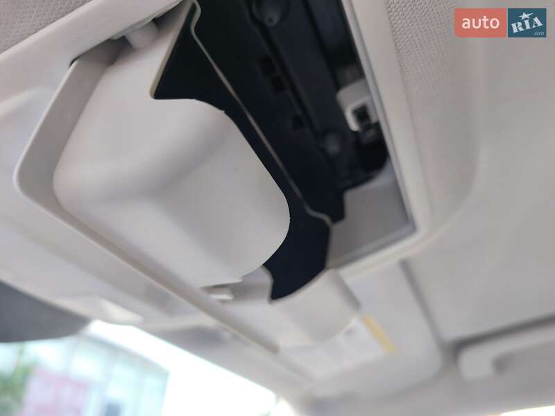 Позашляховик / Кросовер Ford Escape 2021 в Стрию