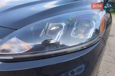 Внедорожник / Кроссовер Ford Escape 2021 в 